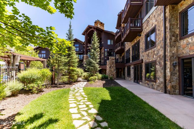 2100 Frostwood Boulevard 3164, Park City, UT 84098