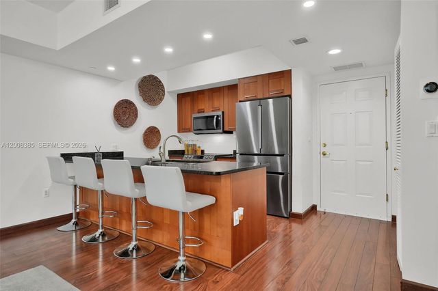 4100 Salzedo St 411, Coral Gables, FL 33146