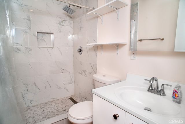 1134 W 39th, Los Angeles, CA 90037
