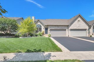 600 Sudbury Circle, Oswego, IL 60543