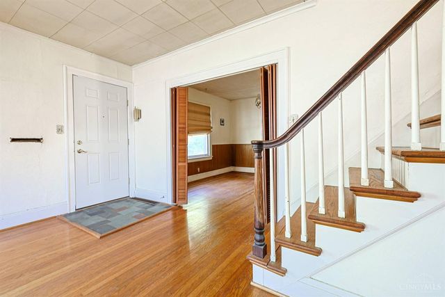 224 Charles Street, Wyoming, OH 45215