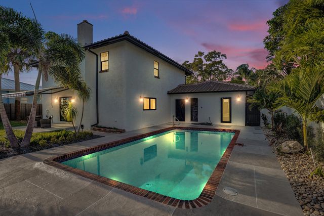 308 Greymon Drive, West Palm Beach, FL 33405