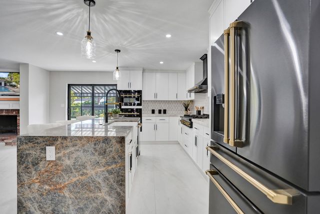 308 Greymon Drive, West Palm Beach, FL 33405