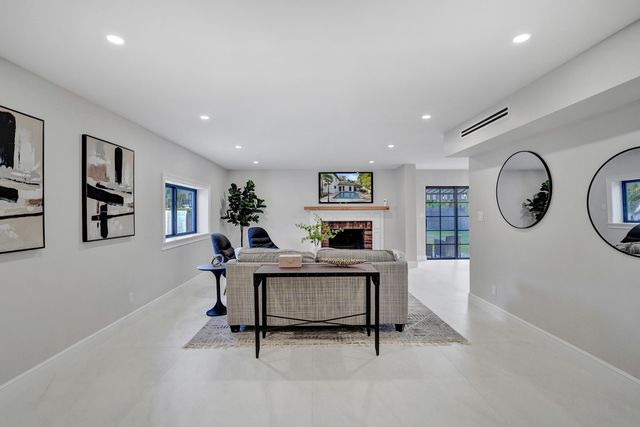 308 Greymon Drive, West Palm Beach, FL 33405