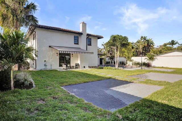 308 Greymon Drive, West Palm Beach, FL 33405