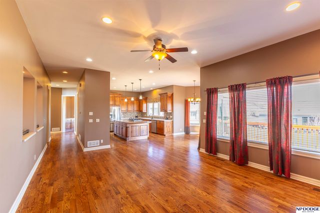 7413 N 116th Avenue Circle, Omaha, NE 68142