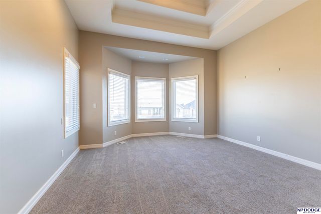 7413 N 116th Avenue Circle, Omaha, NE 68142