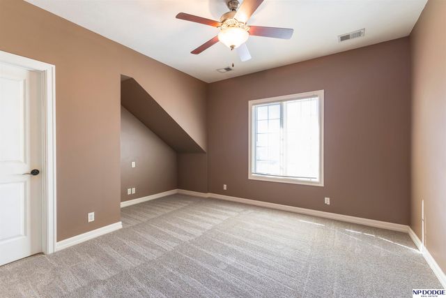 7413 N 116th Avenue Circle, Omaha, NE 68142