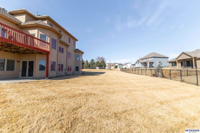 7413 N 116th Avenue Circle, Omaha, NE 68142