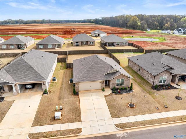 150 Hazel Pine Trail, Hazel Green, AL 35750