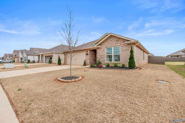 150 Hazel Pine Trail, Hazel Green, AL 35750