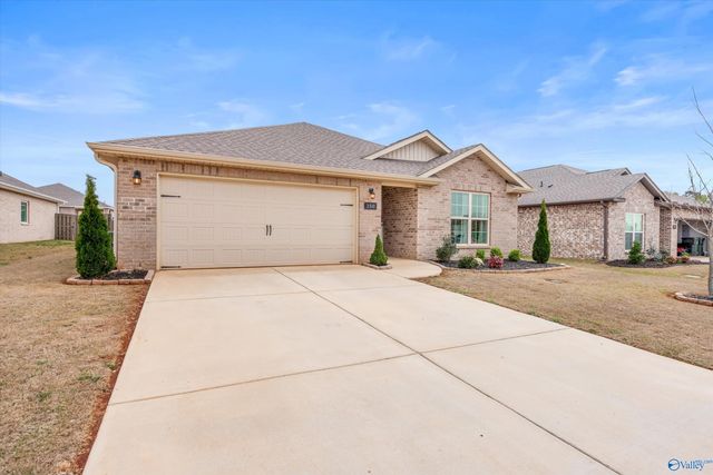 150 Hazel Pine Trail, Hazel Green, AL 35750