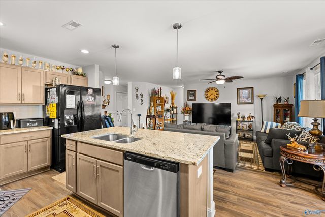 150 Hazel Pine Trail, Hazel Green, AL 35750