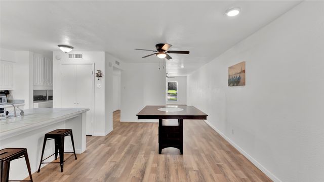 341 Arborview Drive, Garland, TX 75043
