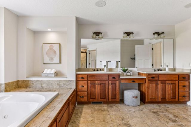 6137 Niagara Lane N, Plymouth, MN 55446