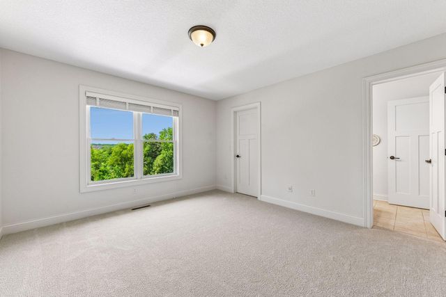 6137 Niagara Lane N, Plymouth, MN 55446