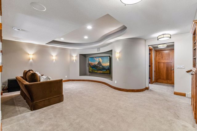 6137 Niagara Lane N, Plymouth, MN 55446