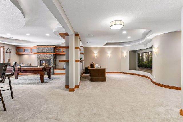 6137 Niagara Lane N, Plymouth, MN 55446