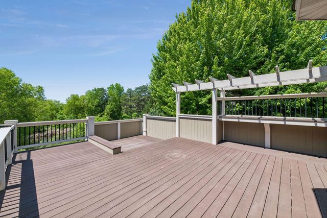6137 Niagara Lane N, Plymouth, MN 55446