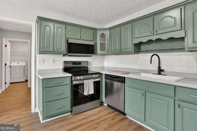90 Fields Creek Way, Covington, GA 30016