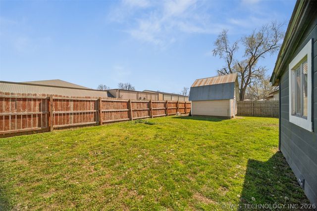 310 SW 1st Street, Adair, OK 74330