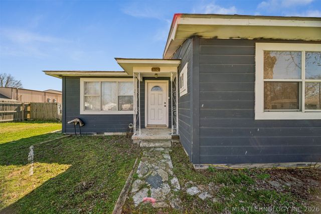 310 SW 1st Street, Adair, OK 74330