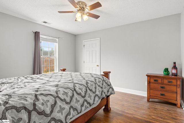 2017 Small Meadows Court, Fountain Inn, SC 29644