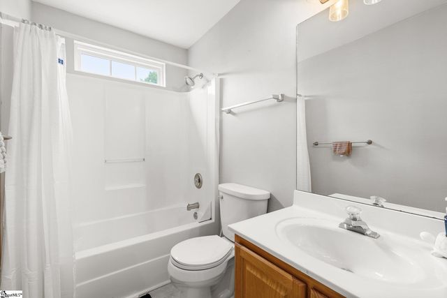 2017 Small Meadows Court, Fountain Inn, SC 29644