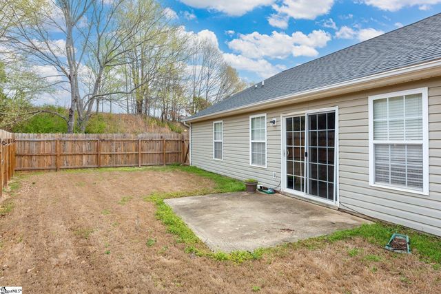 2017 Small Meadows Court, Fountain Inn, SC 29644