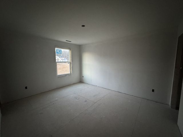 5918 Luke Court, Arrington, TN 37014