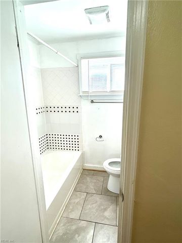 4651 Denver Ave Apt 1, Norfolk, VA 23513