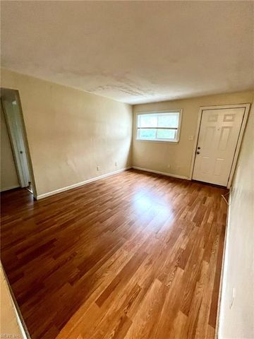 4651 Denver Ave Apt 1, Norfolk, VA 23513