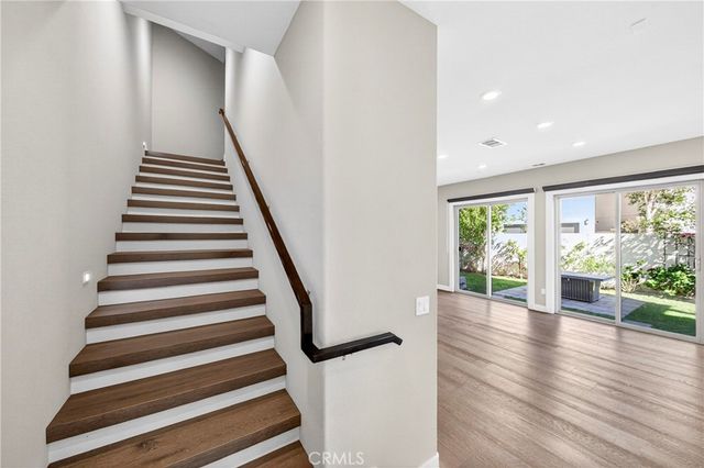 195 Stellar, Irvine, CA 92618