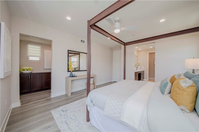 195 Stellar, Irvine, CA 92618
