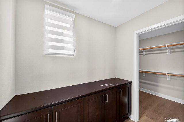 195 Stellar, Irvine, CA 92618