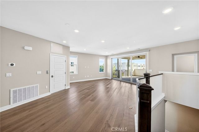 195 Stellar, Irvine, CA 92618
