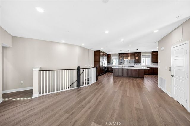 195 Stellar, Irvine, CA 92618