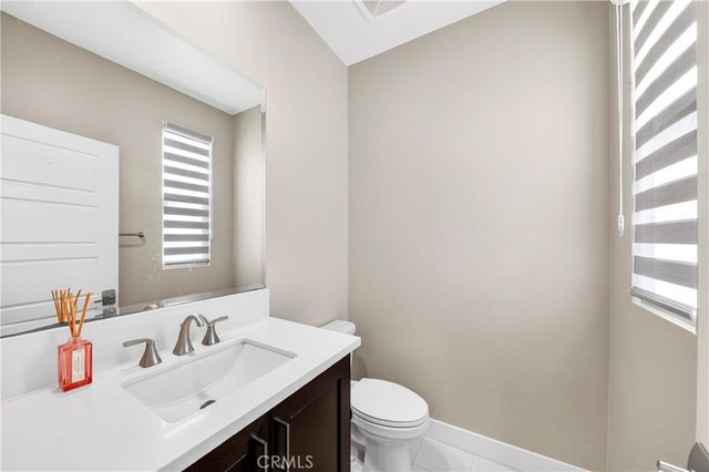 195 Stellar, Irvine, CA 92618