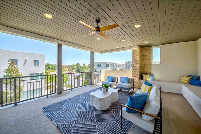 195 Stellar, Irvine, CA 92618