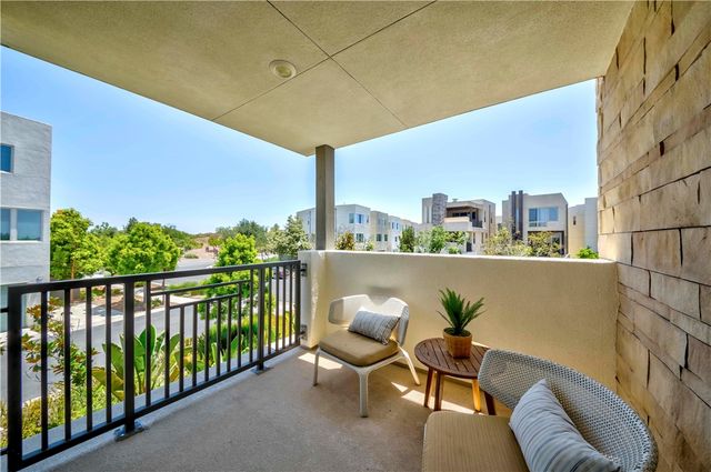 195 Stellar, Irvine, CA 92618