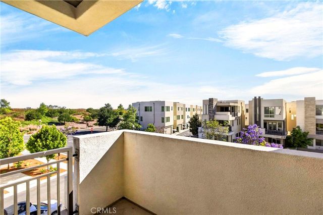 195 Stellar, Irvine, CA 92618