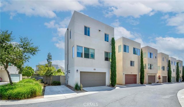 195 Stellar, Irvine, CA 92618