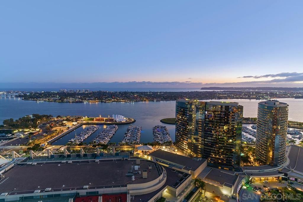 100 Harbor Drive 3504, San Diego, CA 92101 — exterior