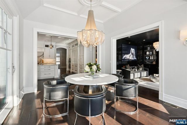 128 Birch Road, Franklin Lakes, NJ 07417