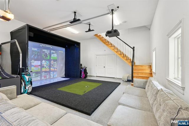 128 Birch Road, Franklin Lakes, NJ 07417