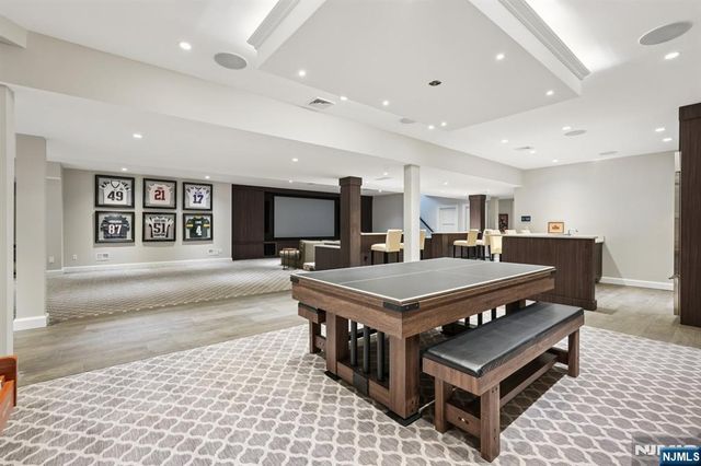 128 Birch Road, Franklin Lakes, NJ 07417