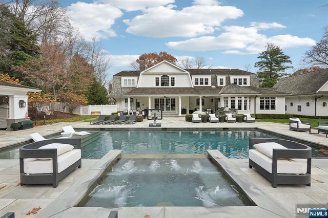 128 Birch Road, Franklin Lakes, NJ 07417