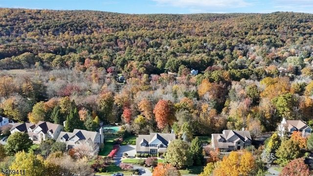 16 Forest Ridge Ter, Jefferson Twp., NJ 07438