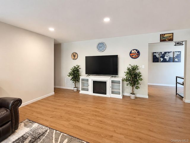 201 Birchwood Road 201, Coram, NY 11727