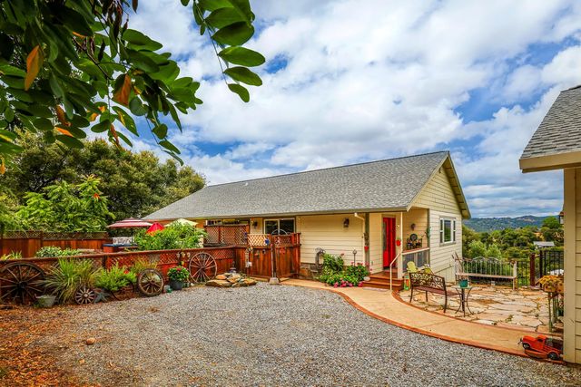 8300 Highway 49, Mokelumne Hill, CA 95245